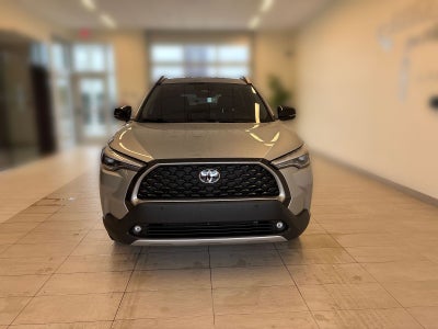 2025 Toyota Corolla Cross XLE
