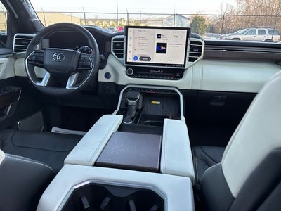 2024 Toyota Sequoia Capstone