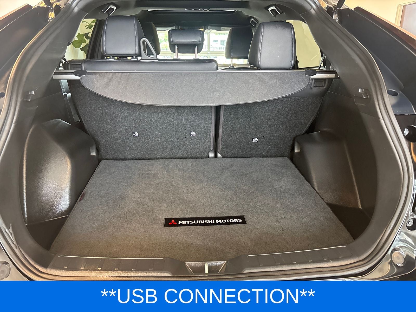 2023 Mitsubishi Eclipse Cross Base