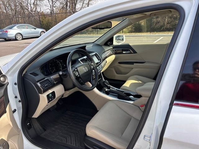 2017 Honda Accord Hybrid Touring