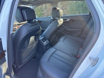 2019 Audi A4 2.0T Premium quattro