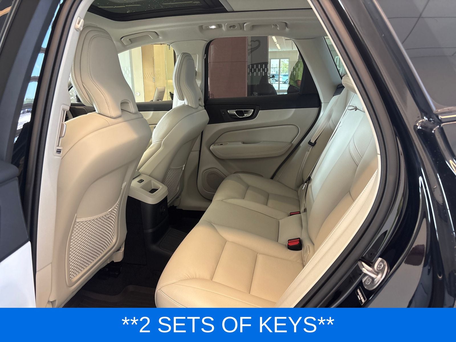 2025 Volvo XC60 Plug-In Hybrid T8 Plus