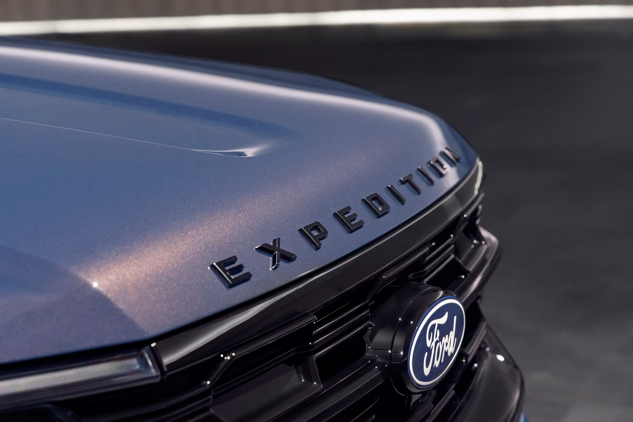 2026 Ford Expedition exterior special paint and hood logo detail